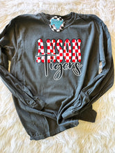 Load image into Gallery viewer, pepper comfort colors long sleeve