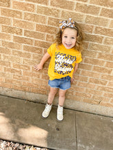 Load image into Gallery viewer, Leopard Team Spirit • Can do any team • Vinyl • you choose colors!