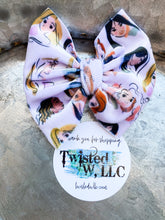 Load image into Gallery viewer, Princess Faces • Velvet Bows
