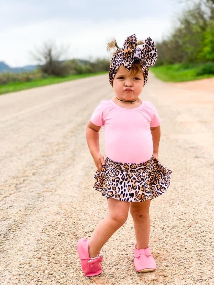 Cheetah-licious Leopard Bows