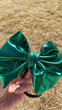 Load and play video in Gallery viewer, Green Metallic Faux Leather Bows
