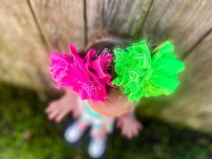 Distressed Hot Pink Bows