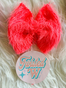 Fluffy Hot Pink • Velvet