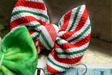 Load image into Gallery viewer, Christmas Candy Stripe Bows
