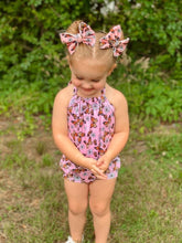 Load image into Gallery viewer, Ready to Ship  • Velvet Butterfly Bows
