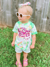 Load image into Gallery viewer, Ready to Ship Kid&#39;s Sunglasses
