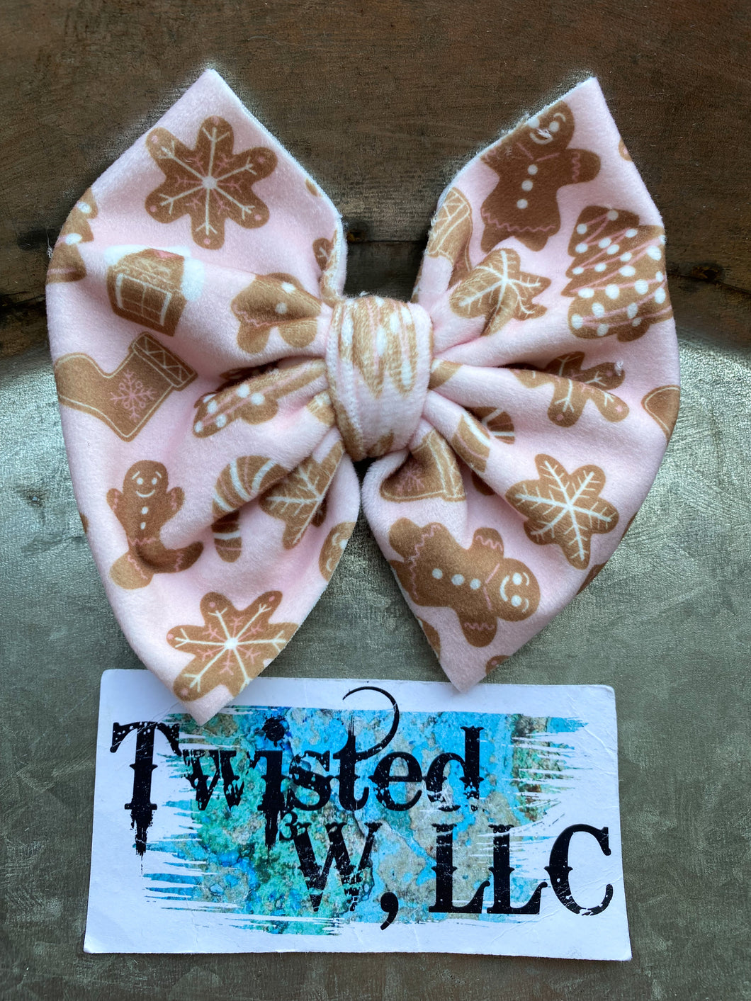 Pink Gingerbread Cookies Velvet Bows