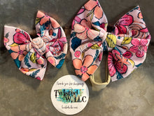 Load image into Gallery viewer, Tropical Velvet Floral Bows
