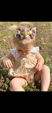 Load image into Gallery viewer, Easter Chicks bows
